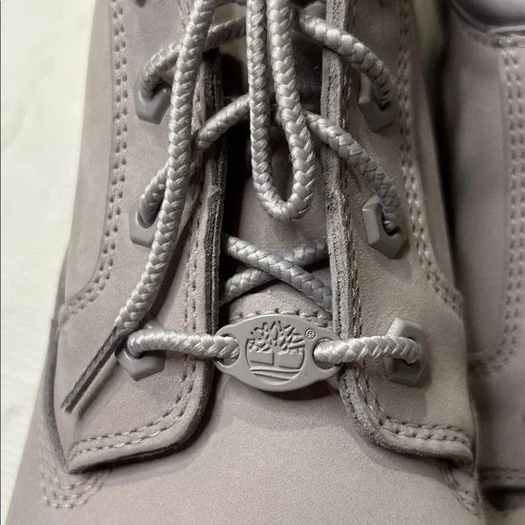 Timberland Women’s Nellie Chukka Light lavender ankle boots. 9. Nearly New. - Picture 6 of 14